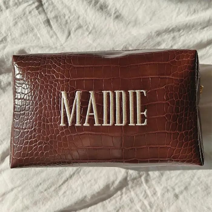 Pochette de maquillage brodée en croco
