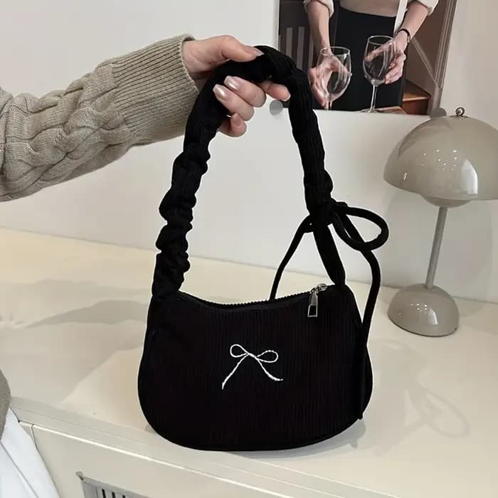 Sac à bandoulière élégant en velours côtelé pour femme. Accessoires brodés avec nœud papillon
