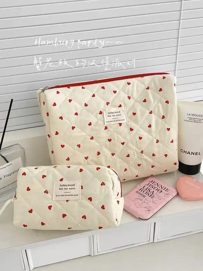 Sacs cosmétiques en velours côtelé mignons en forme de cœur pour femmes