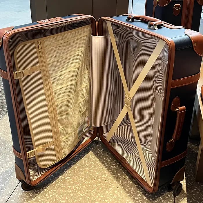Valise de voyage vintage en cuir bleu pour affaires