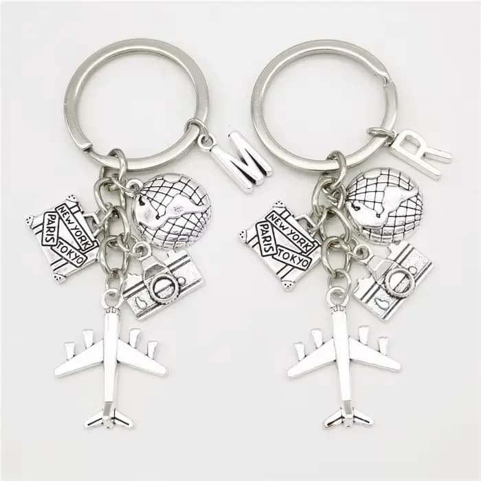 Porte-clés de voyage avec breloque lettre A-Z