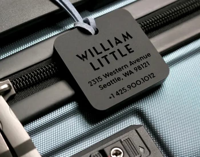 Étiquettes à bagages personnalisées
