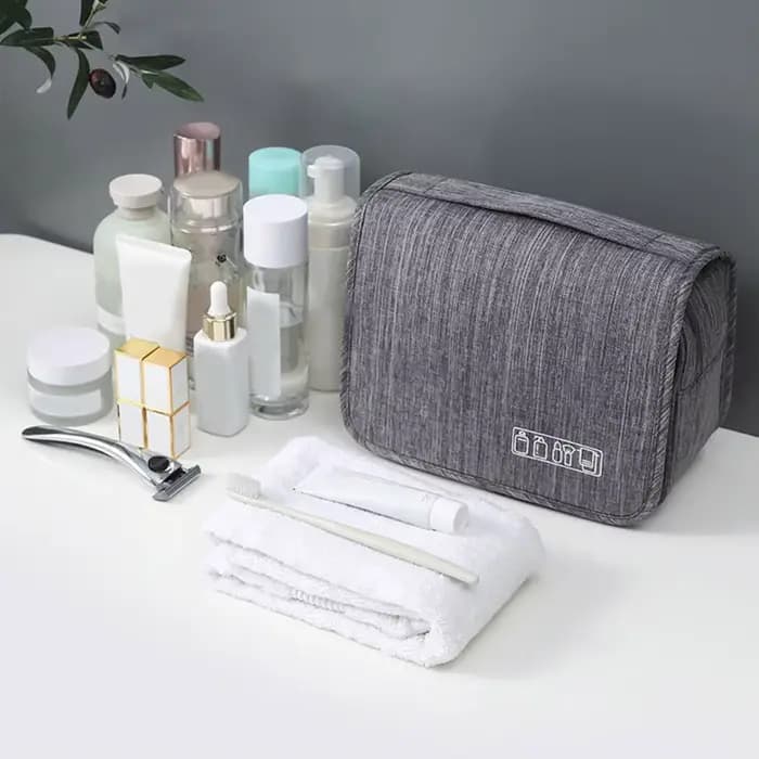 Trousse de Toilette Suspendue