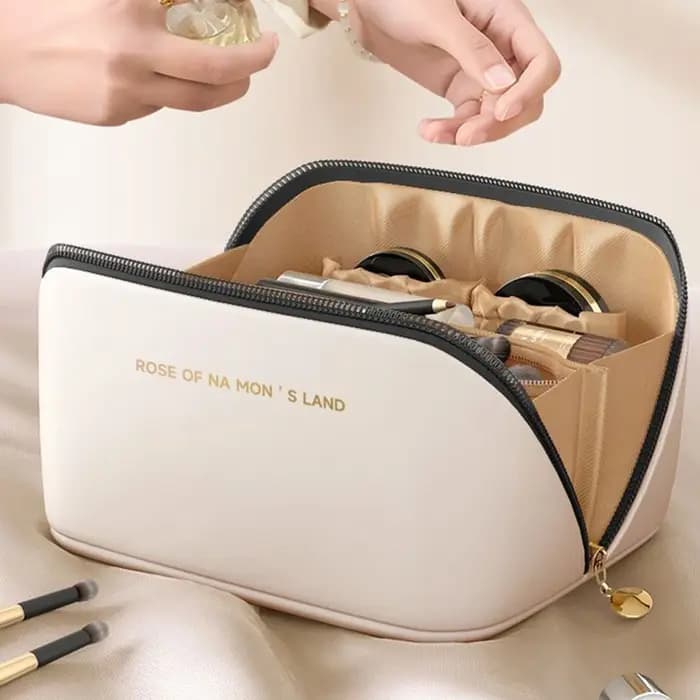 Trousse de toilette et de maquillage pour femme