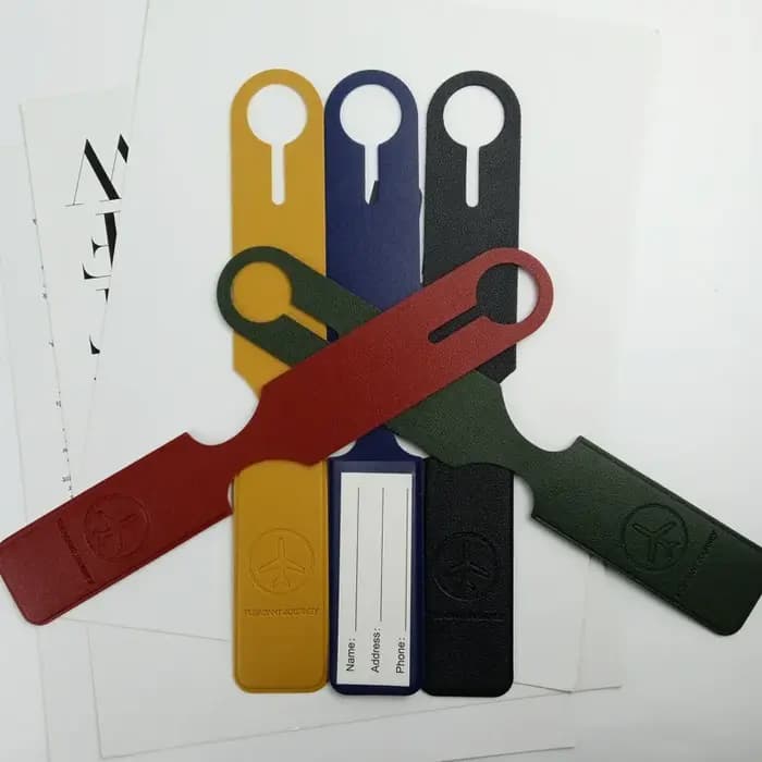 Étiquette de bagage en PU durable à longue sangle pour les voyages aériens – Identification rapide des bagages