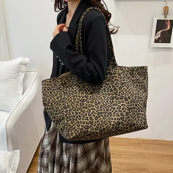 Sac fourre-tout imprimé léopard à la mode pour femmes