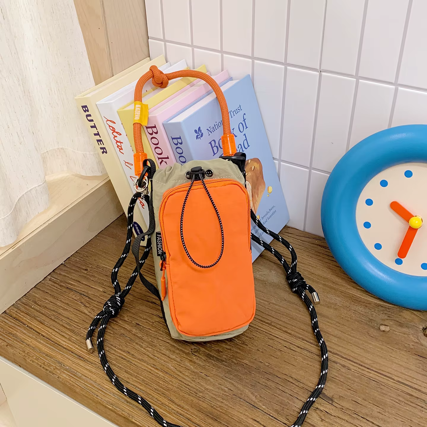 Petit sac décontracté pour femme, sac à bandoulière léger en nylon avec design bicolore pour télépho