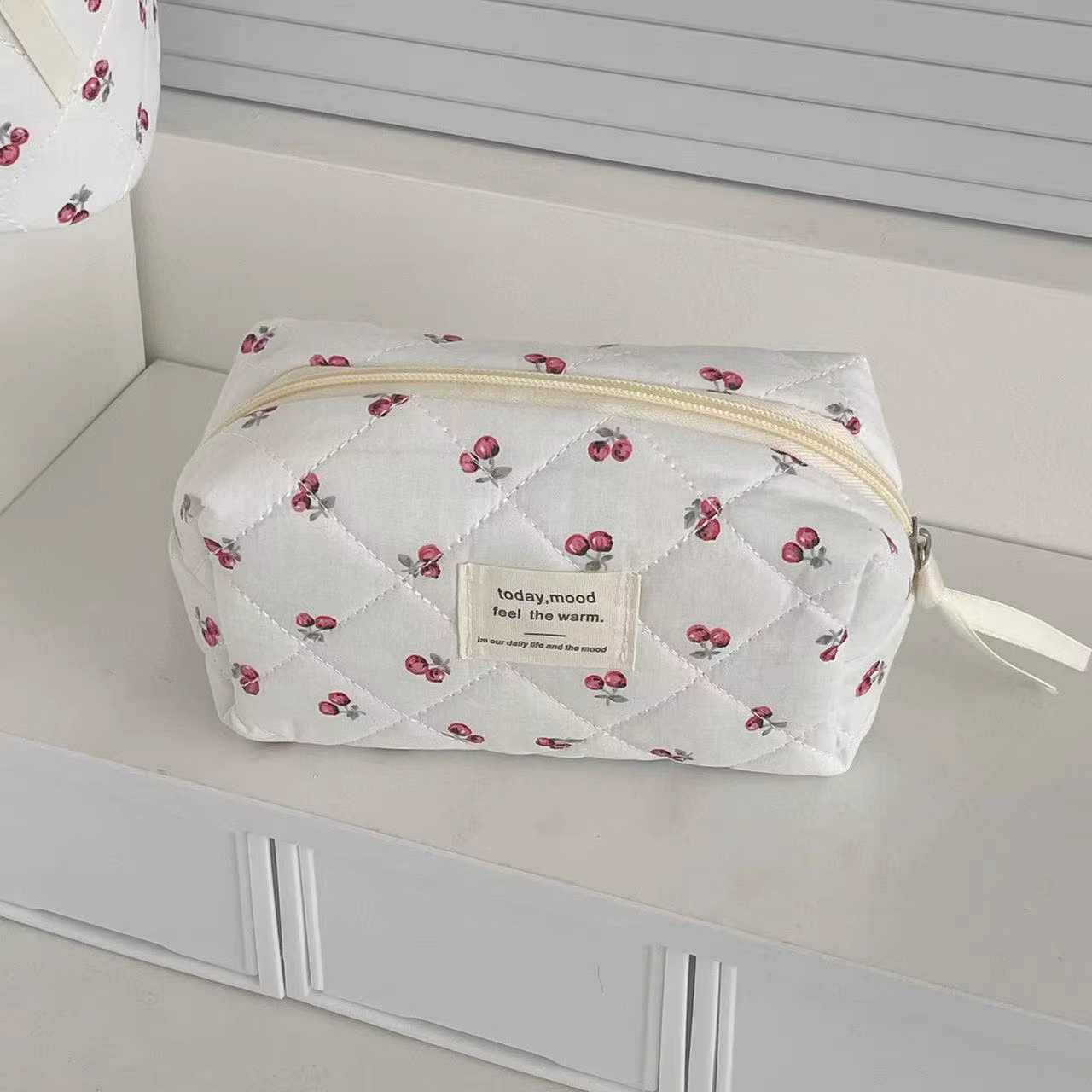 Pochette de maquillage Cherry pour femmes, sacs cosmétiques tendance, pochette de voyage portable et