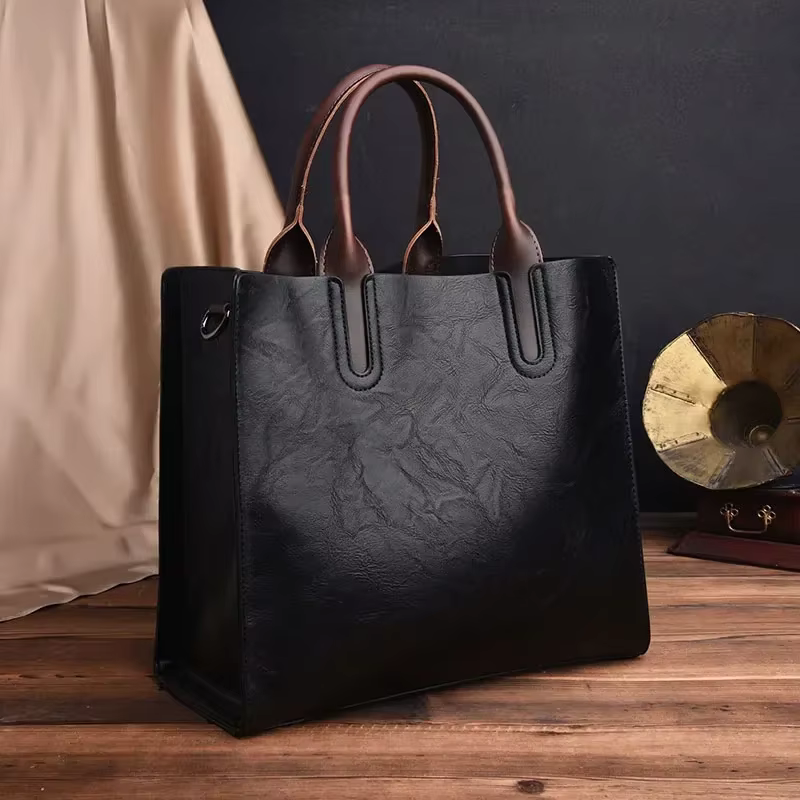 Vintage huile peau cuir grand fourre-tout décontracté femmes sacs de haute qualité femmes sacs à mai