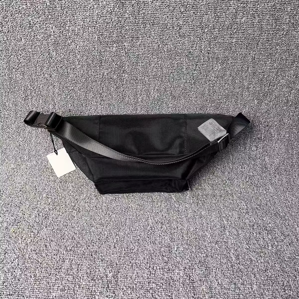 Sac banane de sport et de loisirs lo Explorer, sac à bandoulière en maille pour la course, le yoga e