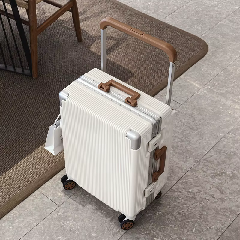 2025 nouveau large boîtier de chariot bagages grande capacité 20/24/26 pouces Plus cadre en aluminiu