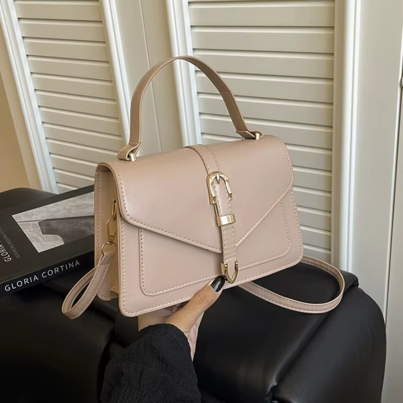 Sacs à main beiges tendance pour femmes, sac à bandoulière minimaliste avec boucle, sac élégant pour