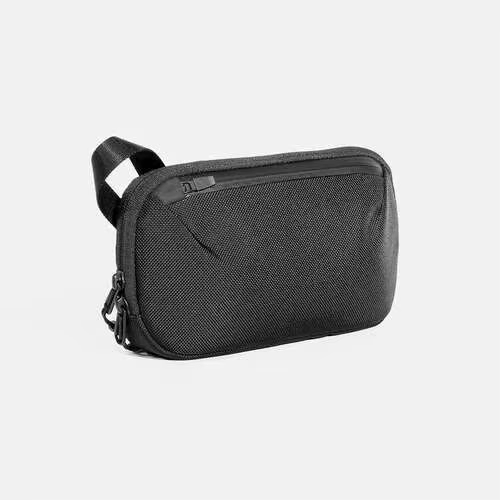 AER SIim Pouch Sac de rangement électronique étanche extérieur pour les déplacements quotidiens, sac