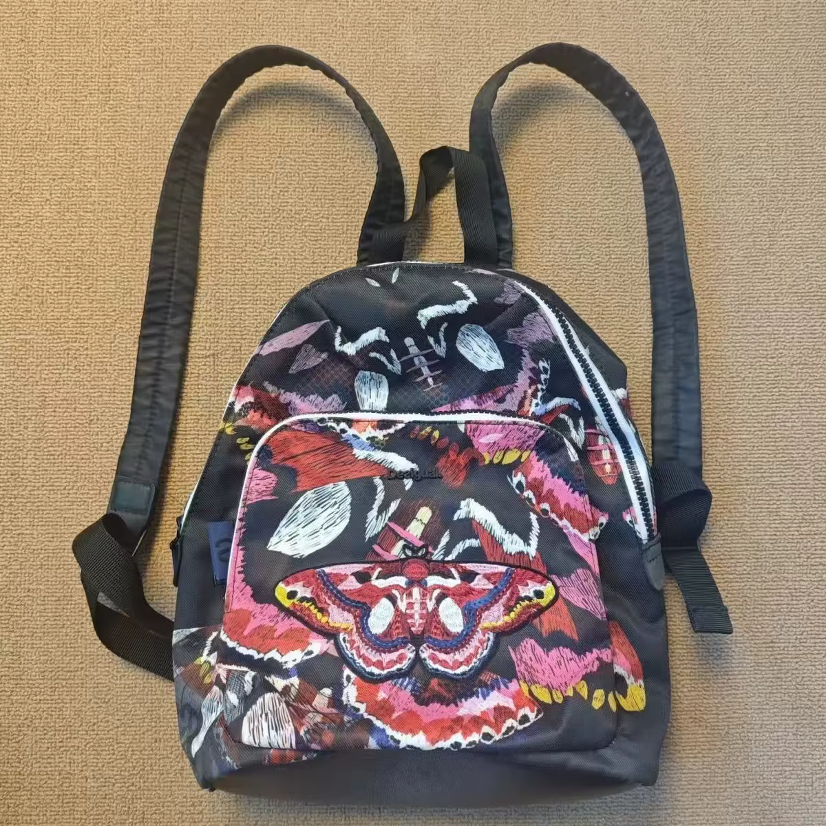 Sac à dos brodé papillon imprimé pour femme