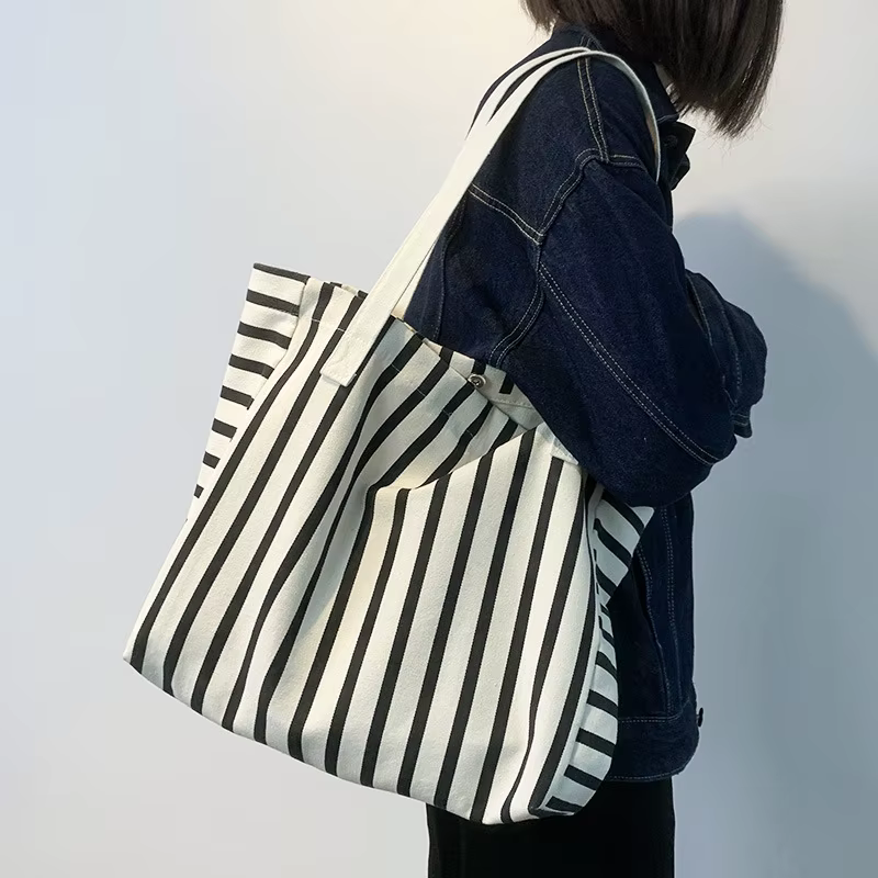 Nouveau sac fourre-tout de plage mode femmes toile été grande capacité rayé sac à bandoulière fourre