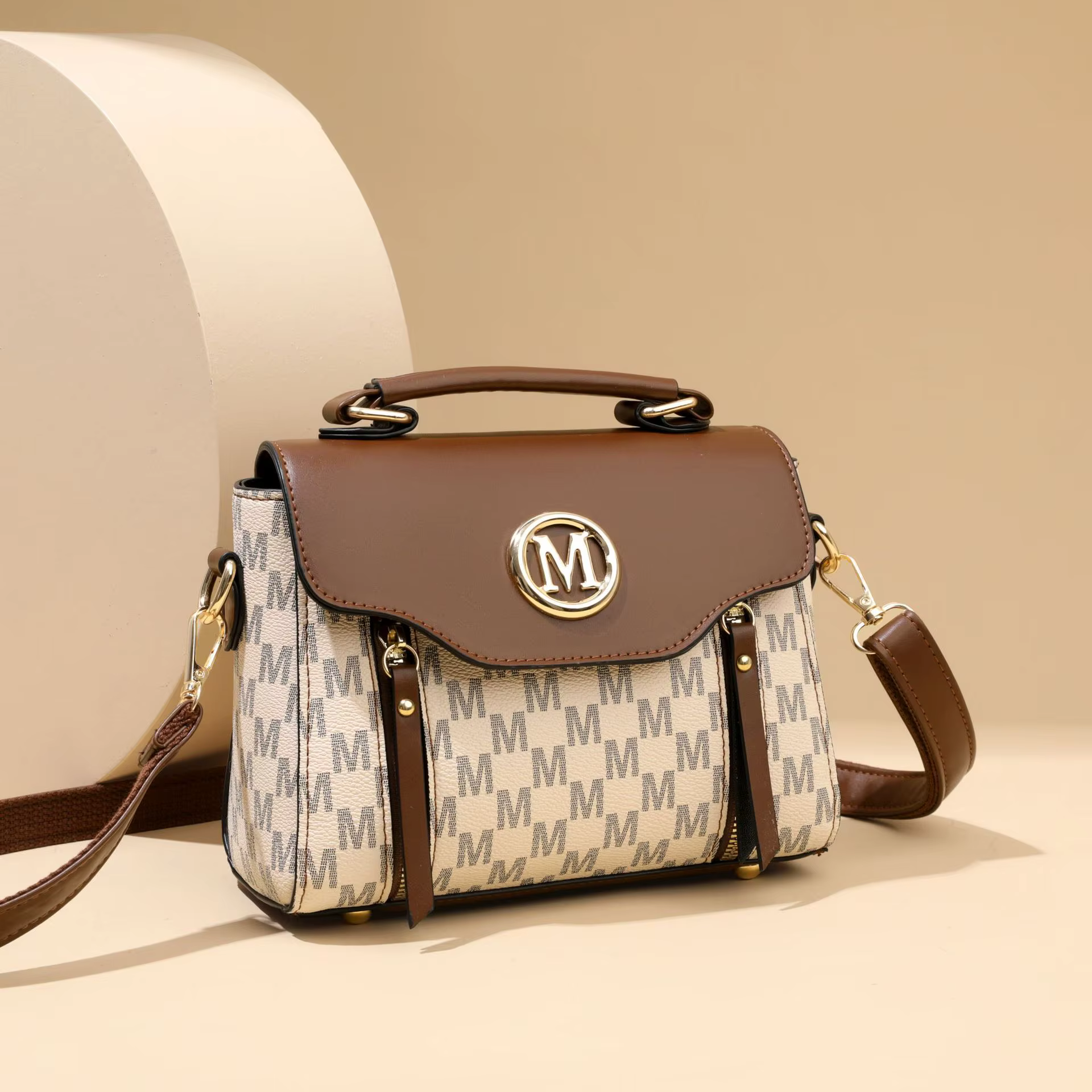Sac fourre-tout vintage pour femme, sac à main élégant en PU, sac à bandoulière avec lettre dorée "M