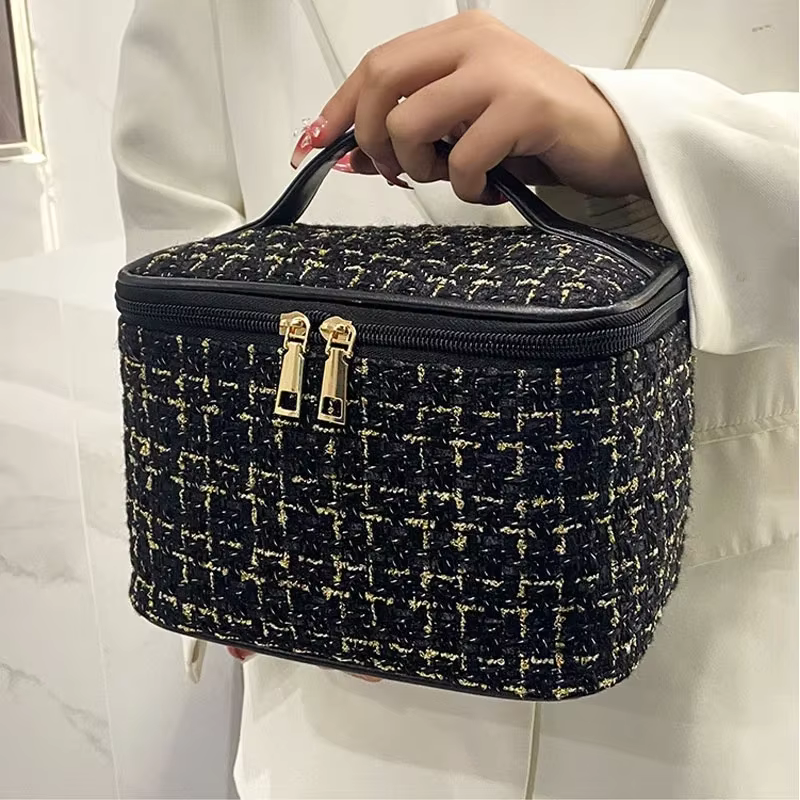 2025 nouveau sac pour femmes tricoté Style sac de maquillage Portable Portable sac de maquillage à l