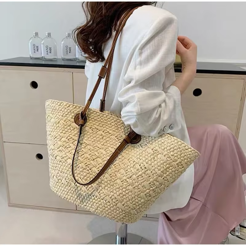Sac de rangement idéal pour les vacances, sac fourre-tout en paille grande capacité, sac de plage d'