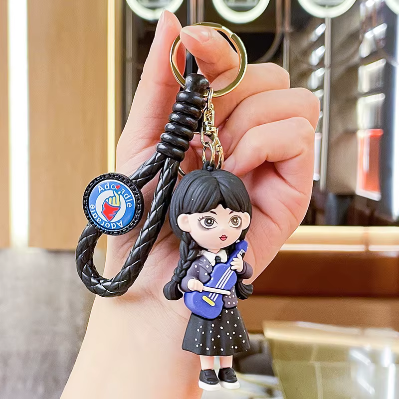 Porte-clés poupée Wednesday Addams, pendentif de sac, petit cadeau, jouet décoratif à suspendre