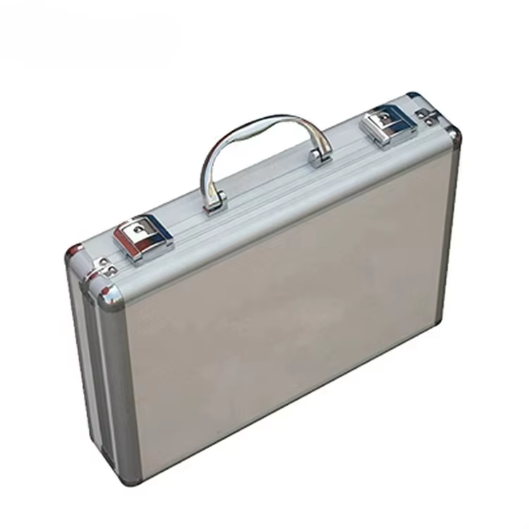 Flight case, 340 × 245 × 70 mm, flight case en aluminium rigide argenté