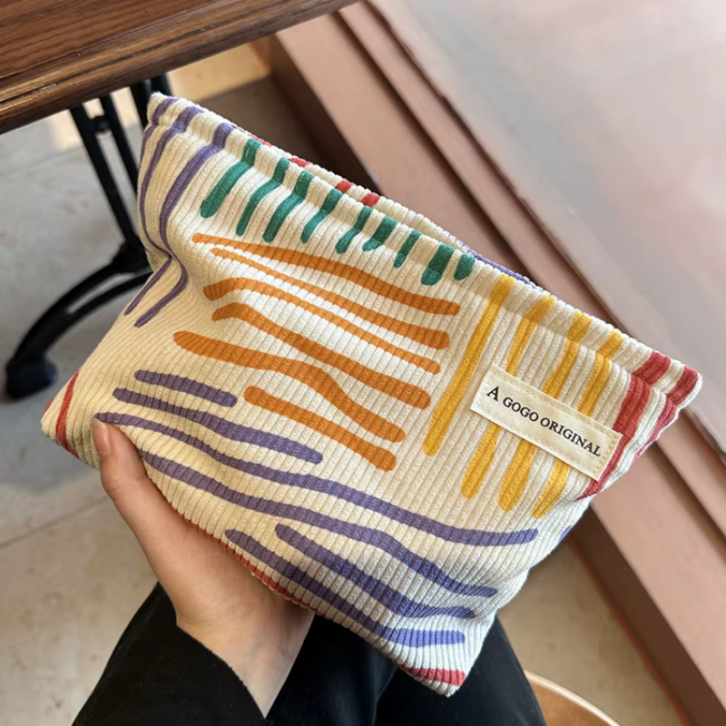 Sac à cosmétiques en velours côtelé pour femmes