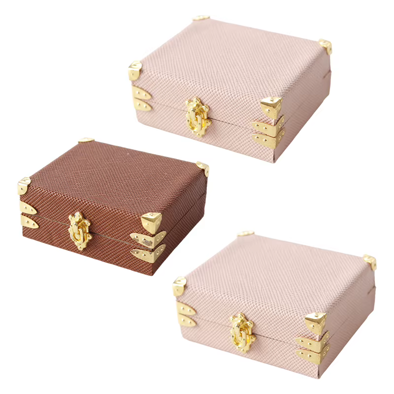 Mini Valise Miniature en Cuir Vintage
